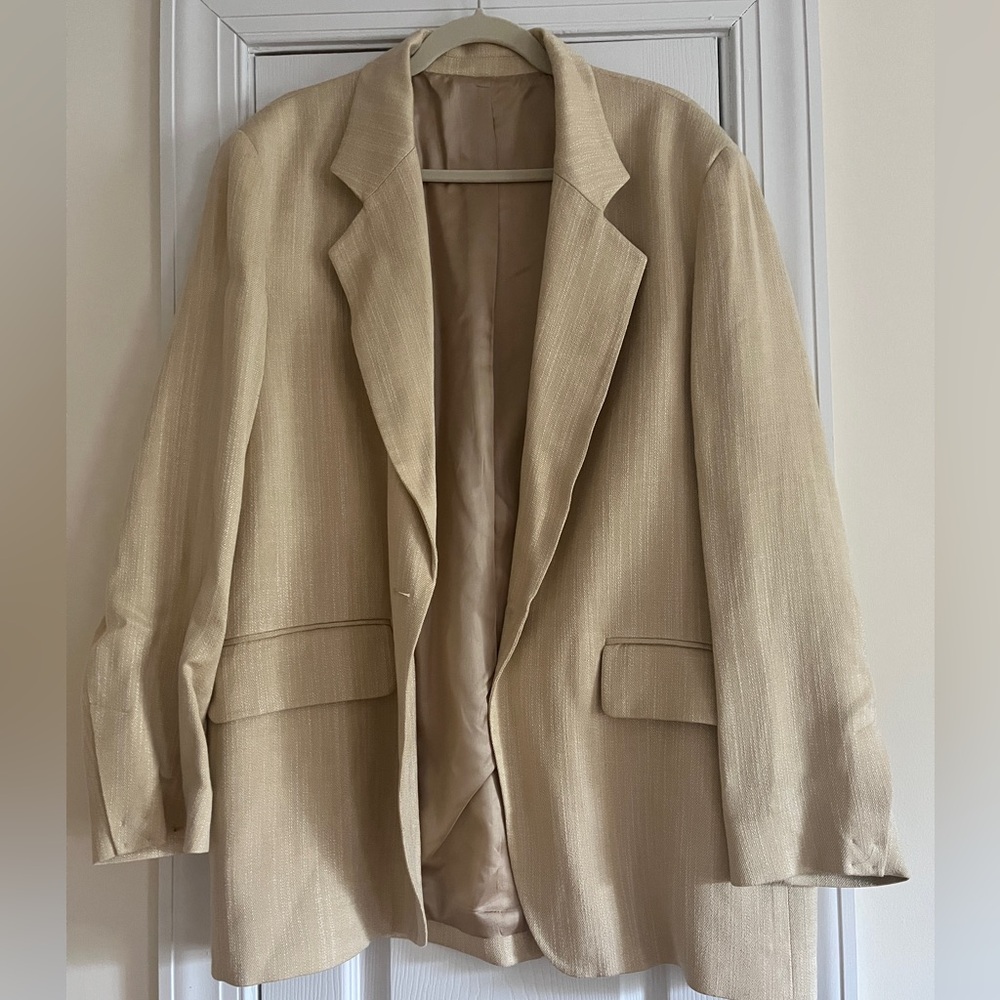 Brand New without tags Beige Arket blazer